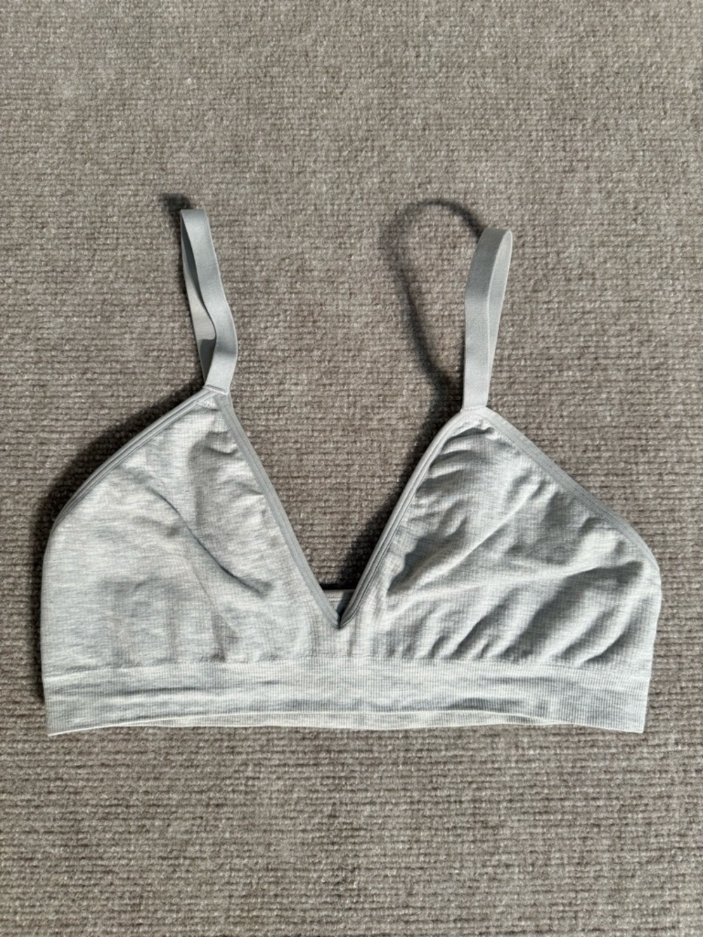Bombas Women's Heather Gray Wireless Seamless Triangle Bralette - Medium/Large - Picture 5 of 9